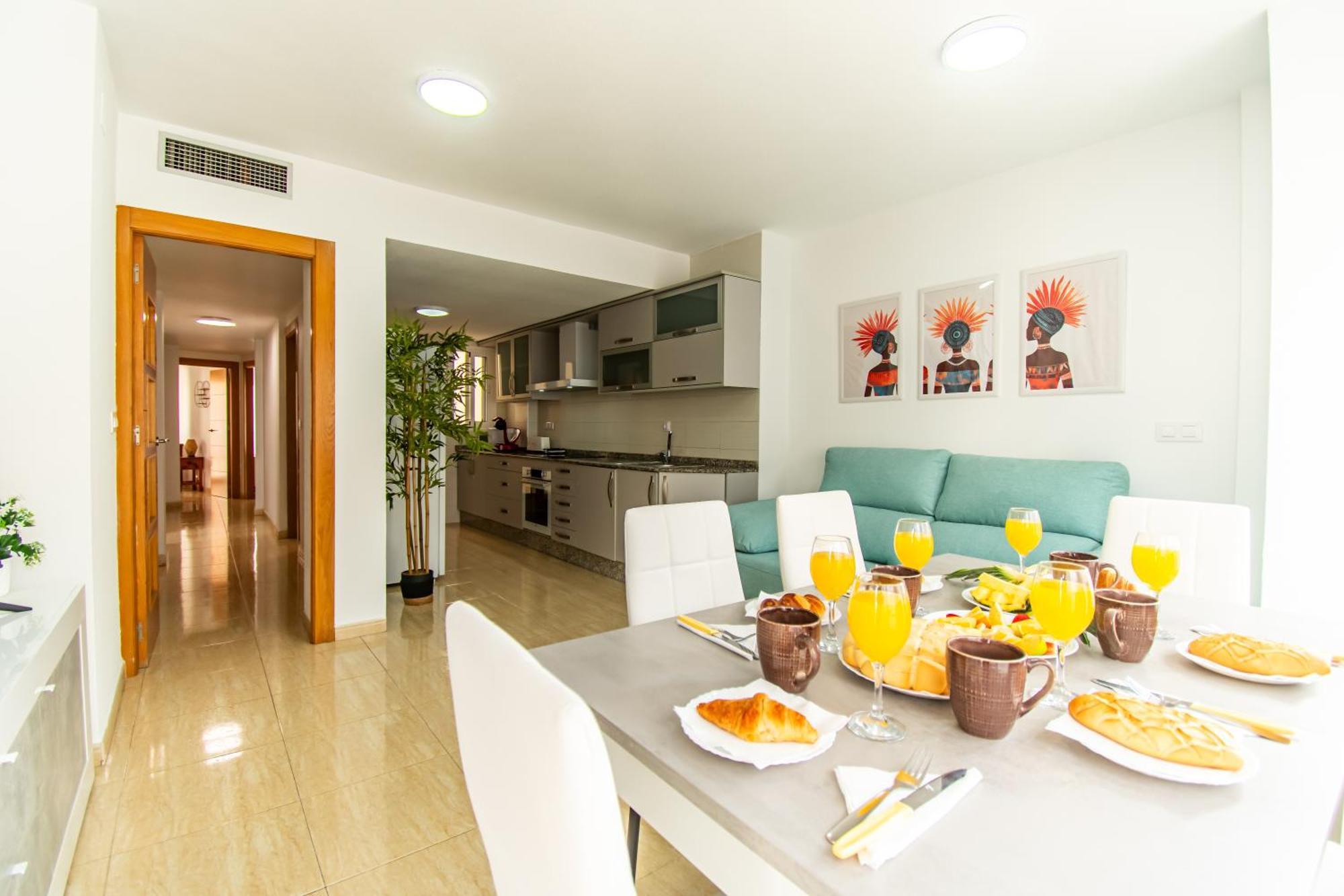 Apartment Avenida Principal Junto A La Playa Y Centro De - By Aloha Palma
